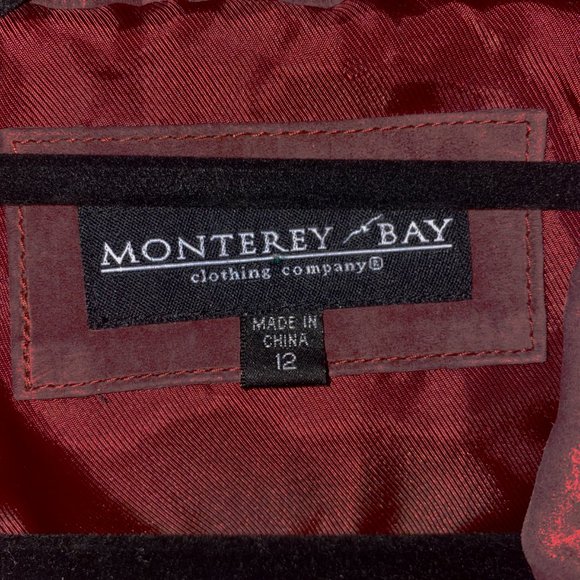 😊Monteray Bay Burgundy Suede Jacket Womens Sz 12 Antique Brass Studs Zip Pocket - Picture 5 of 10